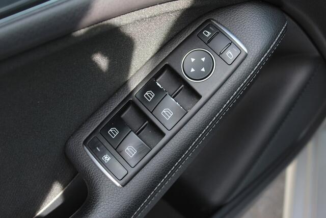 Mercedes-Benz B-KLASSE 180 d Lease Edition Plus | Trekhaak | Cruise | Automaat