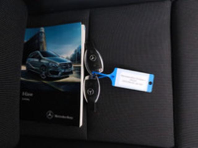 Mercedes-Benz B-KLASSE 180 Prestige Handgeschakeld