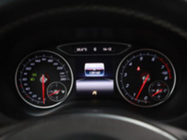 Mercedes-Benz B-KLASSE 180 Prestige Handgeschakeld
