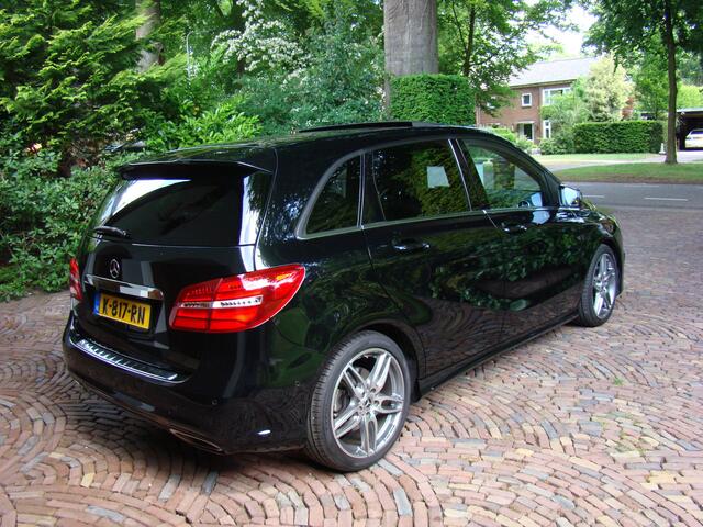 Mercedes-Benz B-KLASSE 250 4Matic Prestige AMG-Line