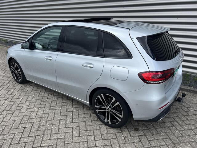 Mercedes-Benz B-KLASSE 200 Panorama Trekhaak LED Matrix