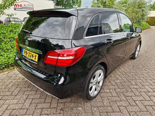Mercedes-Benz B-KLASSE 180 Lease Edition
