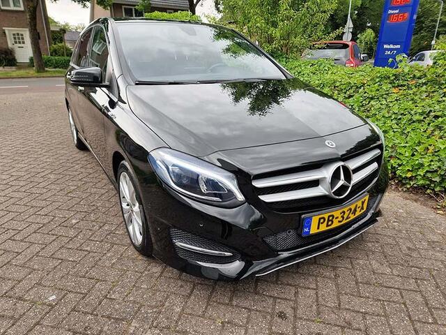 Mercedes-Benz B-KLASSE 180 Lease Edition