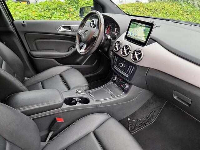 Mercedes-Benz B-KLASSE 180 Lease Edition