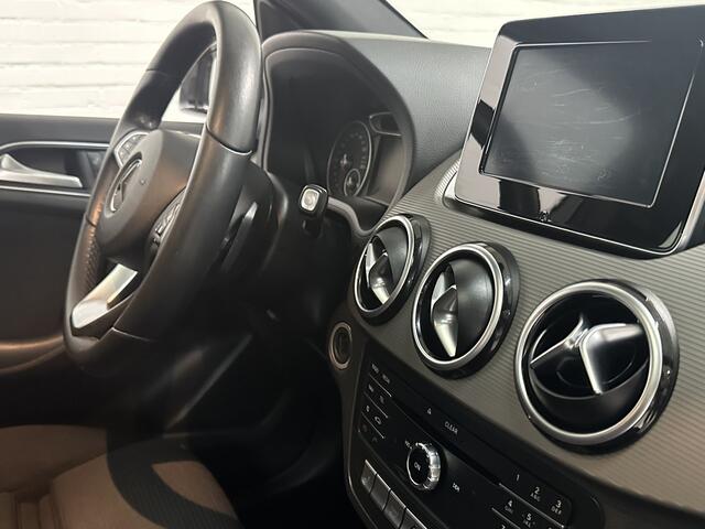 Mercedes-Benz B-KLASSE 180 Prestige CLIMA /NAVI /PANO /TREKHAAK