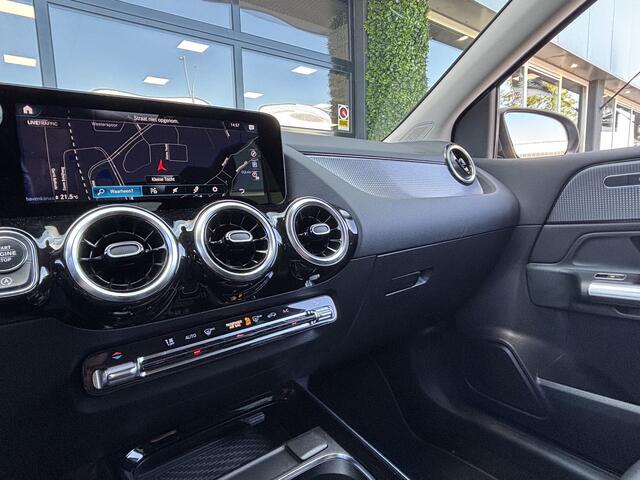 Mercedes-Benz B-KLASSE 180 Business Solution Luxury | Widescreen | Camera | Trekhaak