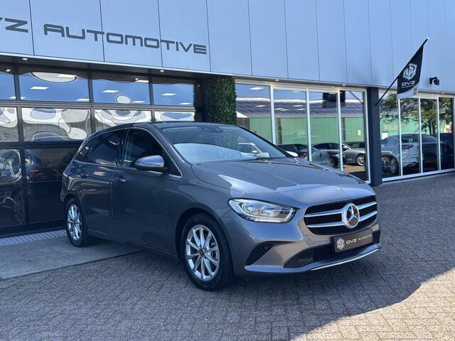 Mercedes-Benz B-KLASSE 180 Business Solution Luxury | Widescreen | Camera | Trekhaak