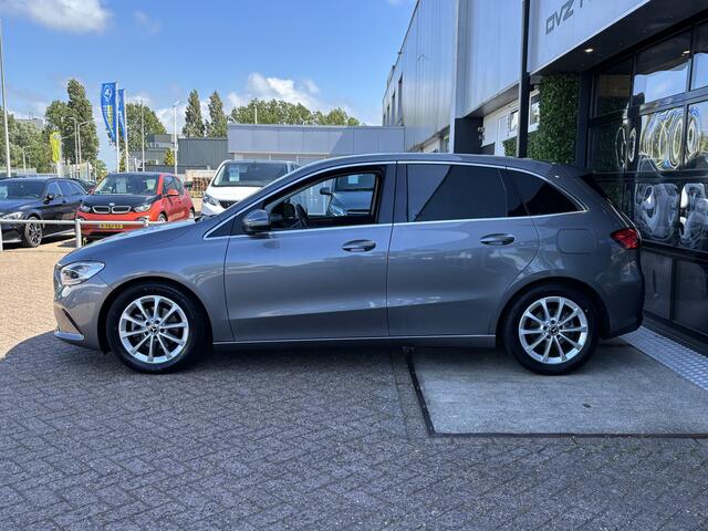 Mercedes-Benz B-KLASSE 180 Business Solution Luxury | Widescreen | Camera | Trekhaak