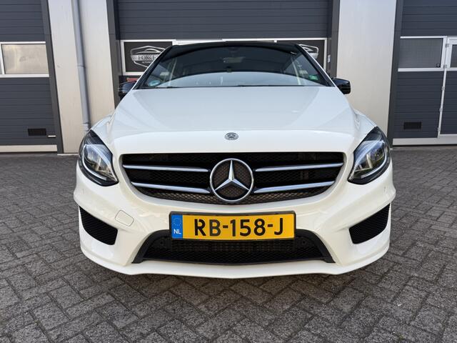 Mercedes-Benz B-KLASSE 200 Prestige AMG Pano NAP 1e eig. Leer Trekhaak Memory Sfeer Dea