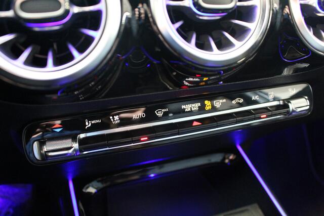 Mercedes-Benz B-KLASSE 250 e AMG Line I NAVI I PDC V/A I CRUISE I