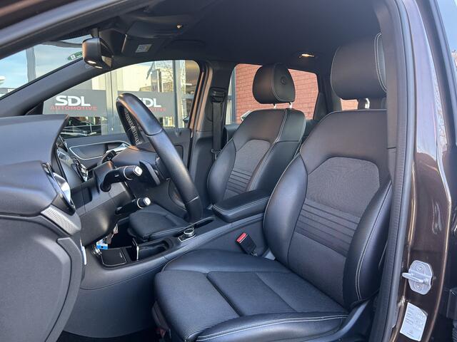 Mercedes-Benz B-KLASSE 180 Ambition // LED // NAVI // CLIMA // HALF LEDER // PDC // STOELVERWARMING //