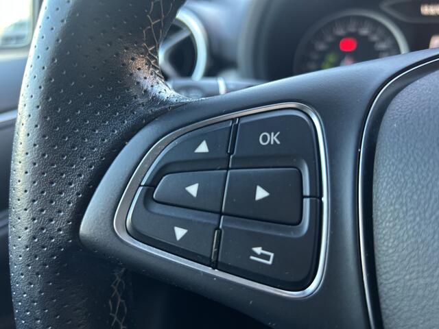 Mercedes-Benz B-KLASSE 180 Ambition // LED // NAVI // CLIMA // HALF LEDER // PDC // STOELVERWARMING //