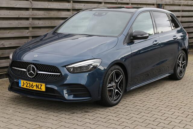 Mercedes-Benz B-KLASSE 180 Business Solution AMG / Climate / Trekhaak / Navi