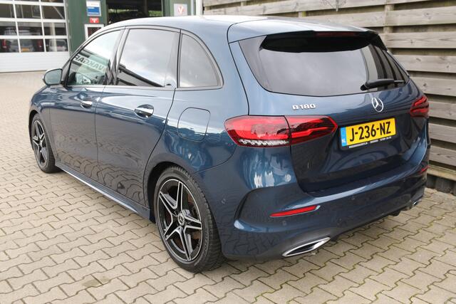Mercedes-Benz B-KLASSE 180 Business Solution AMG / Climate / Trekhaak / Navi