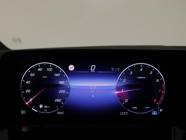 Mercedes-Benz B-KLASSE 180 Star Edition | Trekhaak | Dodehoekassistent | USB-pakket plus | Parkeerpakket met achteruitrijcamera | Sfeerverlichting | Keyless-Go comfortpakket | Verwarmde stoelen vooraan |