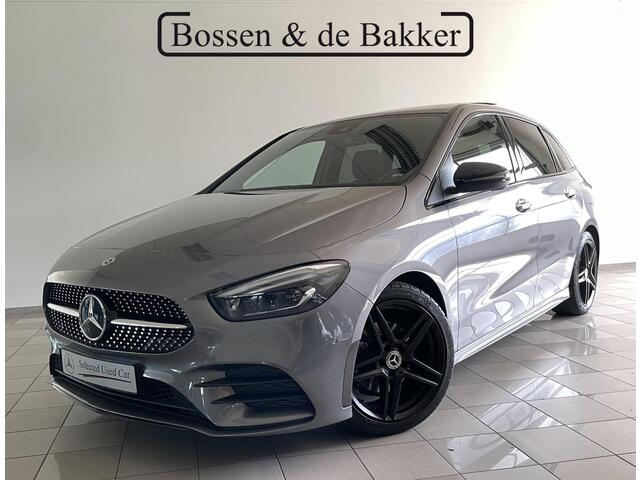 Mercedes-Benz B-KLASSE 180 Business Solution AMG | Panoramadak | Trekhaak | Carplay | 177 PK