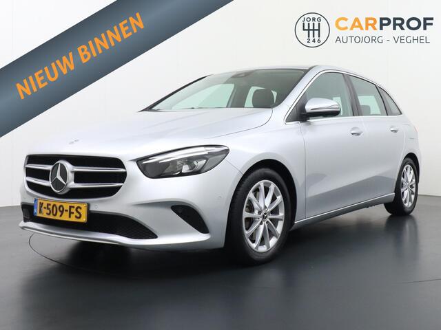Mercedes-Benz B-KLASSE 220 4MATIC Trekhaak 1800 KG! Led