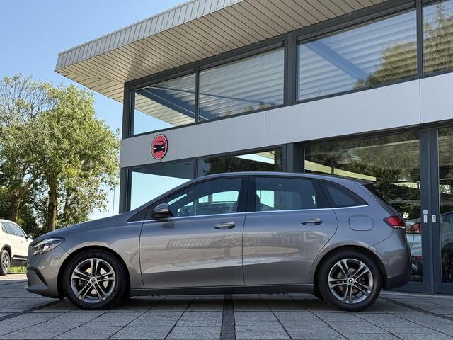 Mercedes-Benz B-KLASSE 180 Aut. Style Advantage | LED | Navi | LMV |