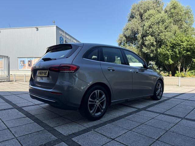 Mercedes-Benz B-KLASSE 180 Aut. Style Advantage | LED | Navi | LMV |
