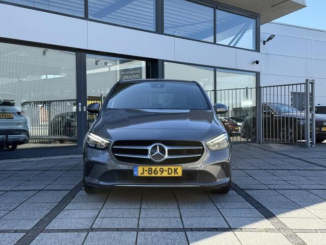 Mercedes-Benz B-KLASSE 180 Aut. Style Advantage | LED | Navi | LMV |