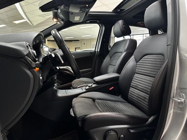 Mercedes-Benz B-KLASSE 180 AMG Night Edition Plus/ Open Pano-Dak!/ Automaat/ LED Koplampen/ Trekhaak!/ 18''LMV/ Half-LEDER/ Clima/ Navi/ Cruise/ Bluetooth/ Multi.LEDER.Stuur/ Flippers/ Elek.Pakket/ PDC V+A.