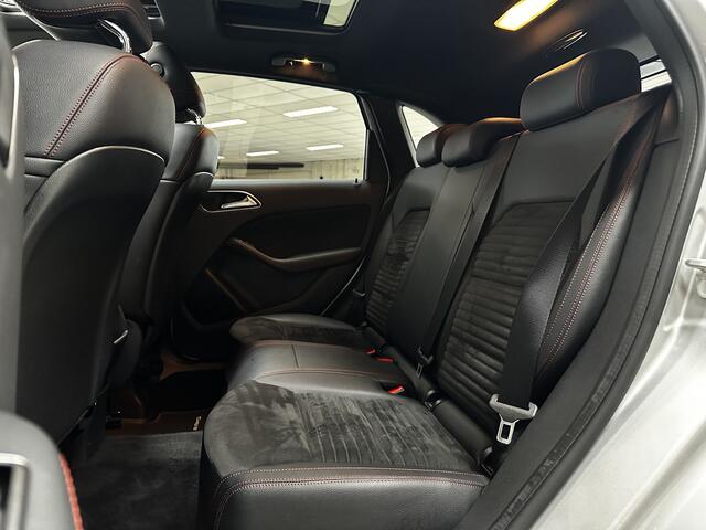 Mercedes-Benz B-KLASSE 180 AMG Night Edition Plus/ Open Pano-Dak!/ Automaat/ LED Koplampen/ Trekhaak!/ 18''LMV/ Half-LEDER/ Clima/ Navi/ Cruise/ Bluetooth/ Multi.LEDER.Stuur/ Flippers/ Elek.Pakket/ PDC V+A.