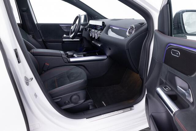 Mercedes-Benz B-KLASSE 200 Business Solution AMG | PANORAMADAK | Full LED | Trekhaak