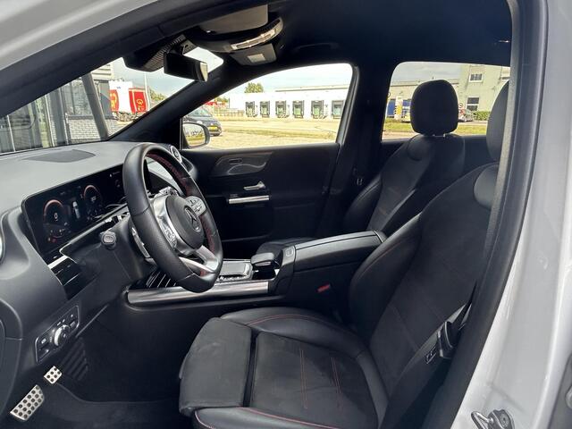 Mercedes-Benz B-KLASSE 180 AMG | Sfeerverlichting | Night Pakket