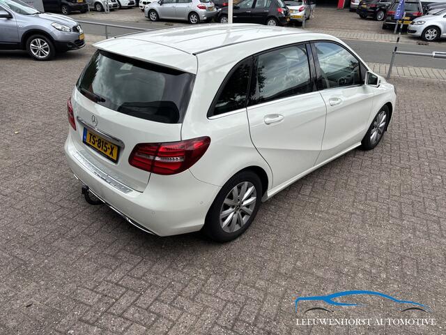 Mercedes-Benz B-KLASSE 180 Business Solution Plus Upgrade Edition