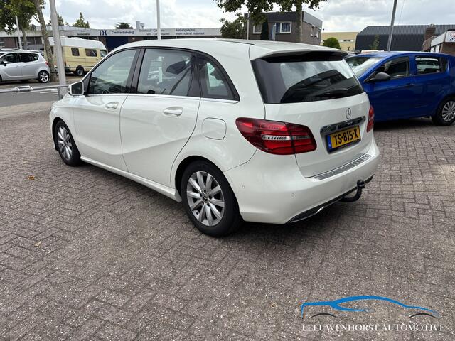 Mercedes-Benz B-KLASSE 180 Business Solution Plus Upgrade Edition