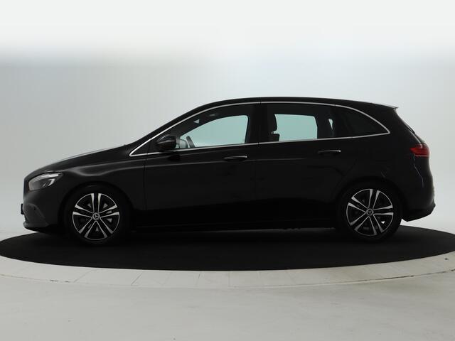 Mercedes-Benz B-KLASSE 180 Star Edition Luxury Line Trekhaak | Dodehoek assistent | Keylessgo Inclusief 24 maanden MB Certified garantie voor Europa.