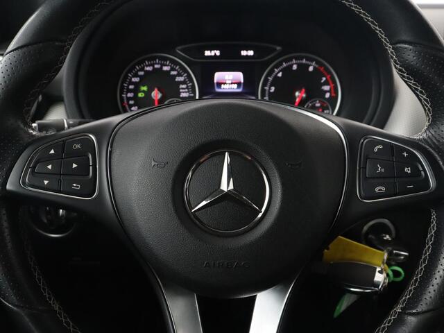 Mercedes-Benz B-KLASSE 180 Ambition | Trekhaak | Half leder | Navigatie | Park Assist | Full LED | Bluetooth | Cruise control | Airco | 17'' lichtmetalen velgen