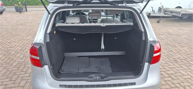 Mercedes-Benz B-KLASSE 200 Prestige AUTOMAAT + LEER