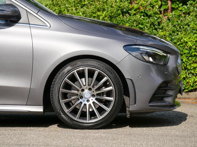 Mercedes-Benz B-KLASSE 180 Business Solution AMG | PANODAK | CAMERA | CRUISE CONTROL |