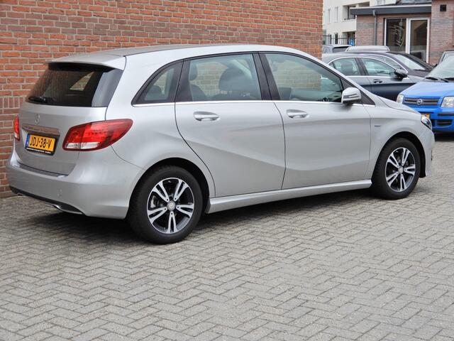Mercedes-Benz B-KLASSE 180 PRESTIGE automaat