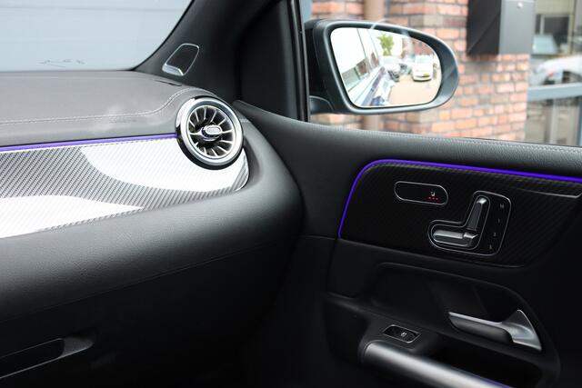 Mercedes-Benz B-KLASSE 250 e Star Edition AMG Line | Distronic Pro | Panoramadak | Memory | Burmester | Verwarmd Stuurwiel | Surround Camera | Keyless Go | Night Pakket | Augmented Reality |