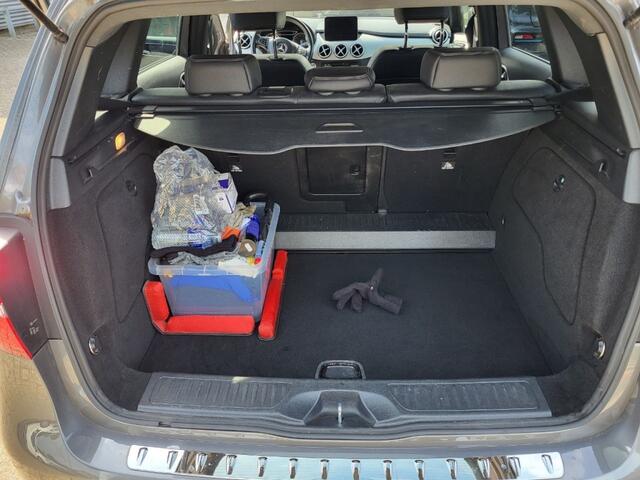 Mercedes-Benz B-KLASSE 180 Activity Edition