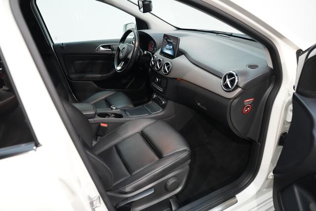 Mercedes-Benz B-KLASSE 180 Automaat ? AFN. TREKHAAK ? LEDER ? CRUISE ? NAVI ? ALL-SEASON