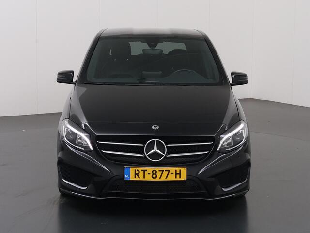 Mercedes-Benz B-KLASSE 180 | AMG | Night | Trekhaak | Sfeerverlichting | 18" lichtmetalen velgen |