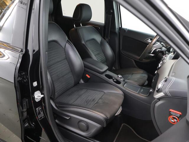 Mercedes-Benz B-KLASSE 180 | AMG | Night | Trekhaak | Sfeerverlichting | 18" lichtmetalen velgen |