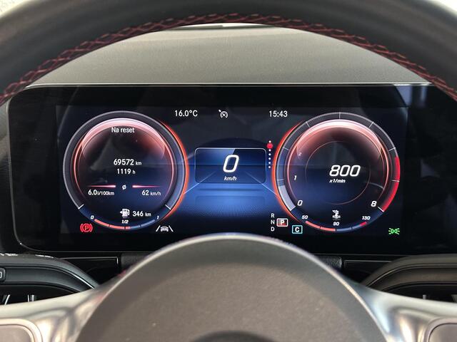 Mercedes-Benz B-KLASSE 180 Business Solution AMG | NAVIGATIE | PANORAMADAK | PARKEERSENSOREN RONDOM | ACHTERUITRIJCAMERA | STOELVERWARMING | STOELGEHEUGEN