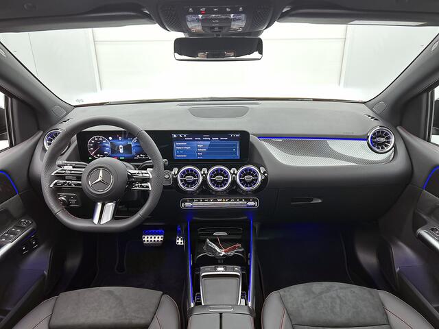 Mercedes-Benz B-KLASSE 250 e Business Solution AMG | Nightpakket | Trekhaak | GUARD 360 ° Vehicle protection Plus | Panoramaschuifdak | Smartphone Integratie | MULTIBEAM LED | Stoelverwarming voor |