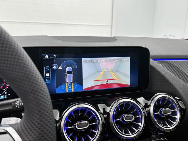 Mercedes-Benz B-KLASSE 250 e Business Solution AMG | Nightpakket | Trekhaak | GUARD 360 ° Vehicle protection Plus | Panoramaschuifdak | Smartphone Integratie | MULTIBEAM LED | Stoelverwarming voor |