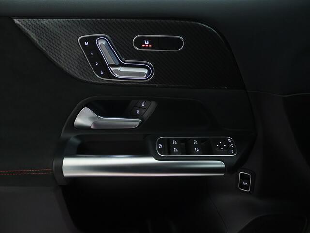 Mercedes-Benz B-KLASSE 180 Advantage AMG Line | Trekhaak | Electrische stoelen met geheugen | Rijassistentiepakket | Inclusief 24 maanden MB Certified garantie voor Europa.