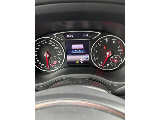 Mercedes-Benz B-KLASSE 180 Ambition | 1E EIGENAAR | 12MND GARANTIE | AUTOMAAT | NAVI | AIRCO | TREKHAAK | CRUISE |