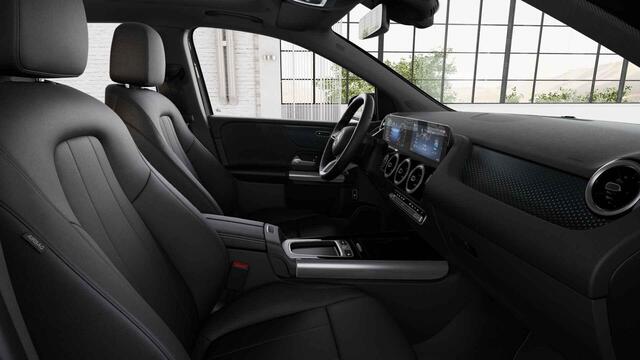 Mercedes-Benz B-KLASSE 180 Business Line | Panoramadak | Stoelverwarming | Achteruitrijcamera | Thermotronic |