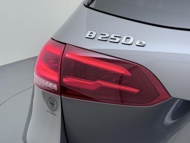 Mercedes-Benz B-KLASSE 250 e Business Solution AMG Limited Trekhaak Sfeerverlichting