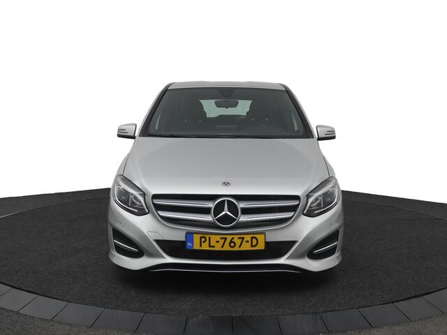 Mercedes-Benz B-KLASSE 180 Business Solution | Parkeercamera | Navigatie | Cruise Control | Stoelverwarming