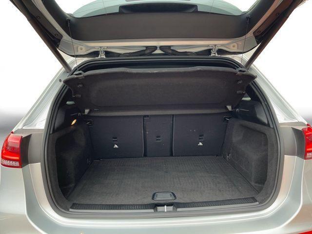 Mercedes-Benz B-KLASSE 180 ADVANTAGE / LED/ NAVI / FULL / RIJKLAAR