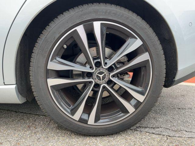 Mercedes-Benz B-KLASSE 180 ADVANTAGE / LED/ NAVI / FULL / RIJKLAAR